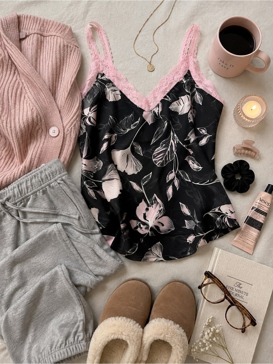 La Vie En Rose Tops - La Vie En Rose cami pink/black floral pattern SZ M